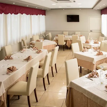 Anthony Hotel