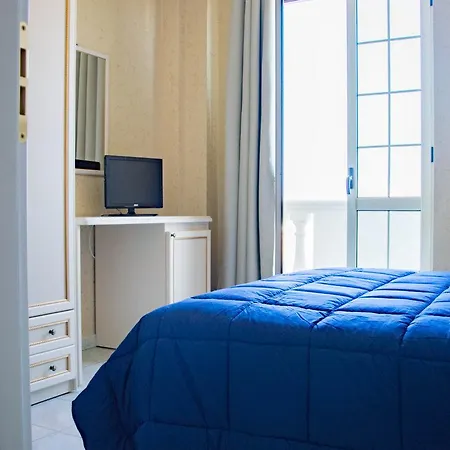 Anthony Hotel